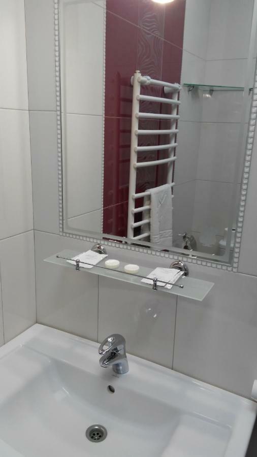 Best Hotel And Restaurant Complex Дунаївці Екстер'єр фото